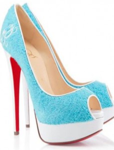 Boty od Louboutina - Lodiky z frot jsou ohromn sexy!